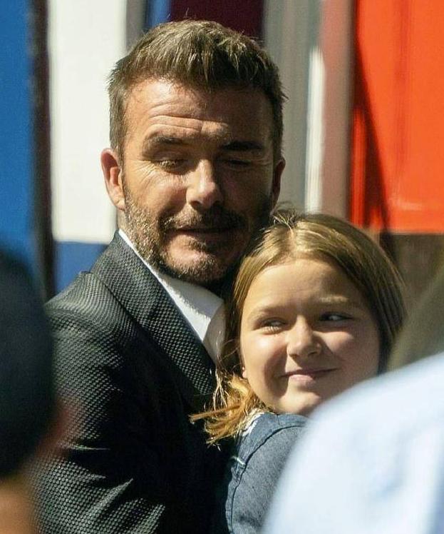 阿汤哥18岁照片,阿汤哥14岁女儿近照超美