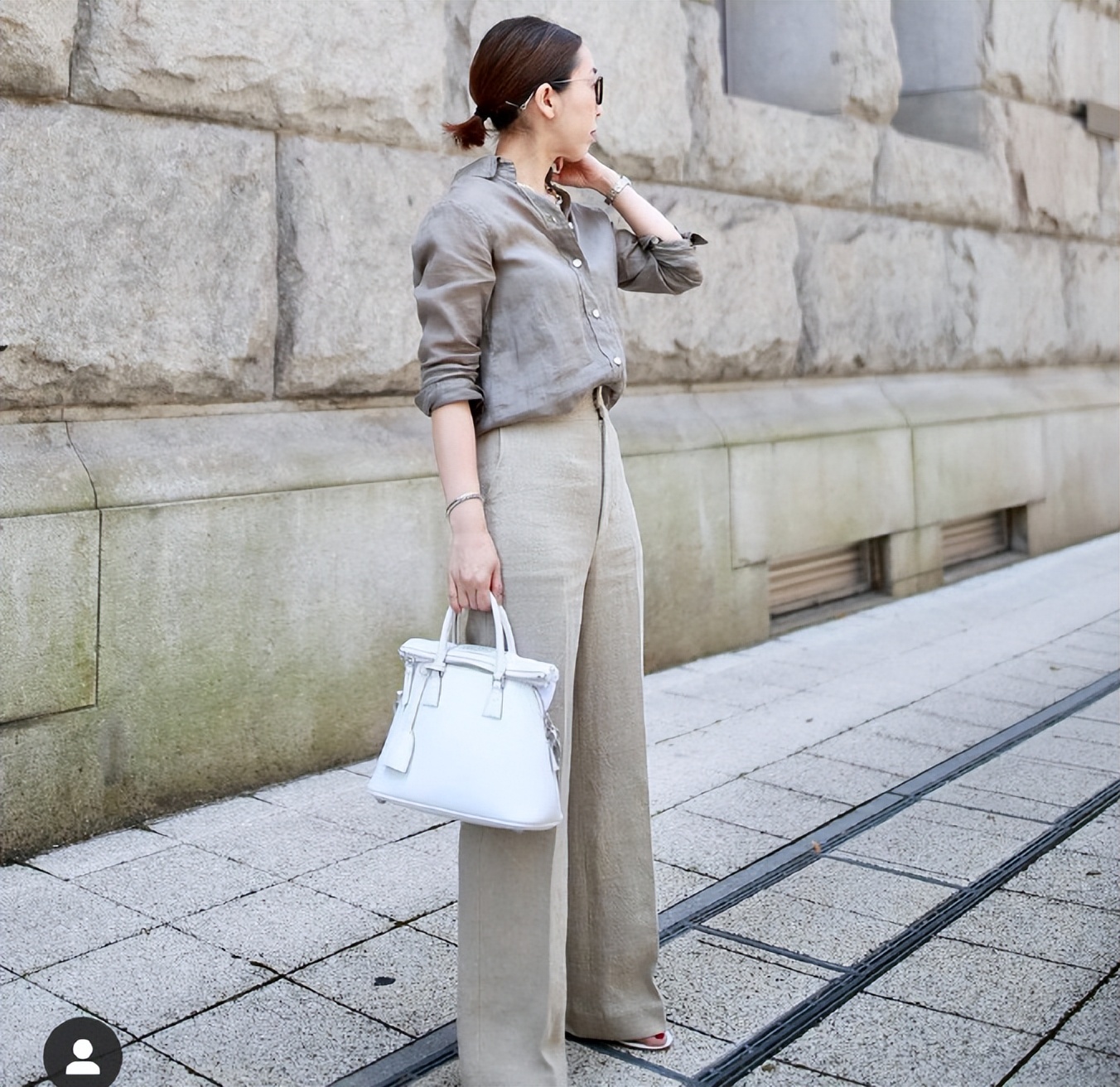 秋冬的洋气感穿搭一定少不了灰色,解锁灰色系高级穿搭穿出高级感