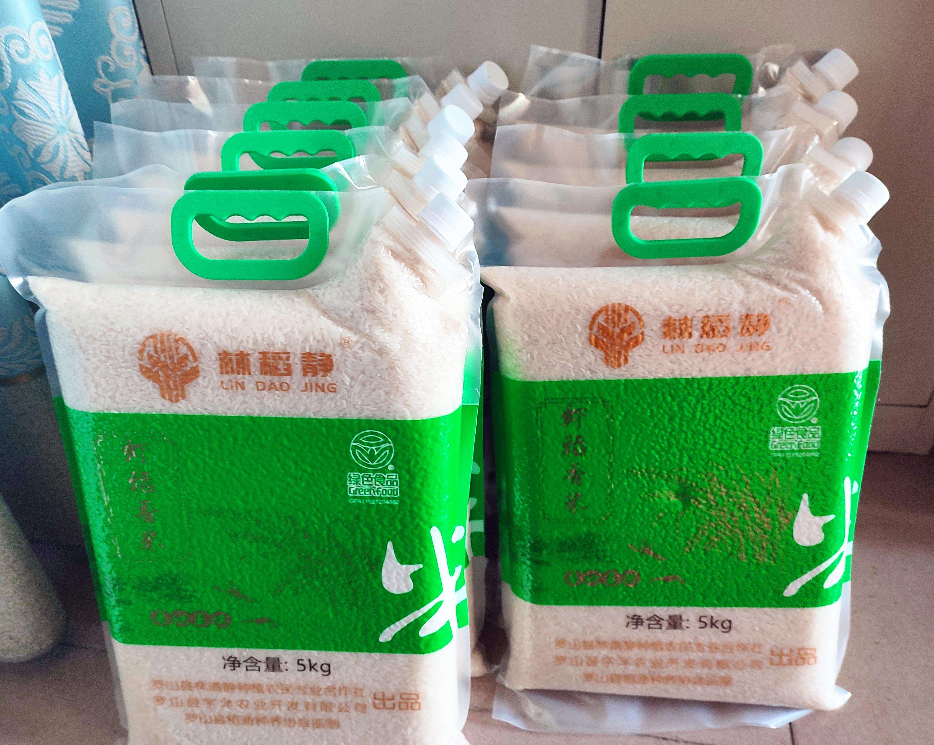 罗山庙仙：虾稻香米换了“新衣”，好看又实用