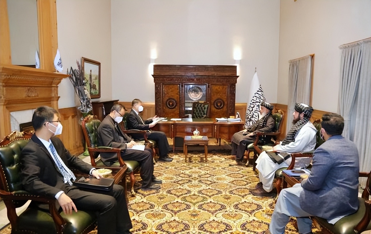 阿富汗华人酒店枪战,国外华人在酒店枪战