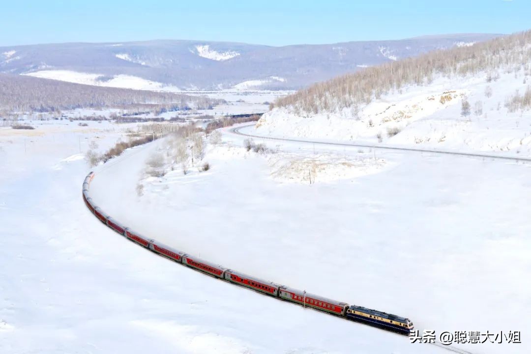 呼伦贝尔号开往雪国的极地列车 (中国高端列车呼伦贝尔号)