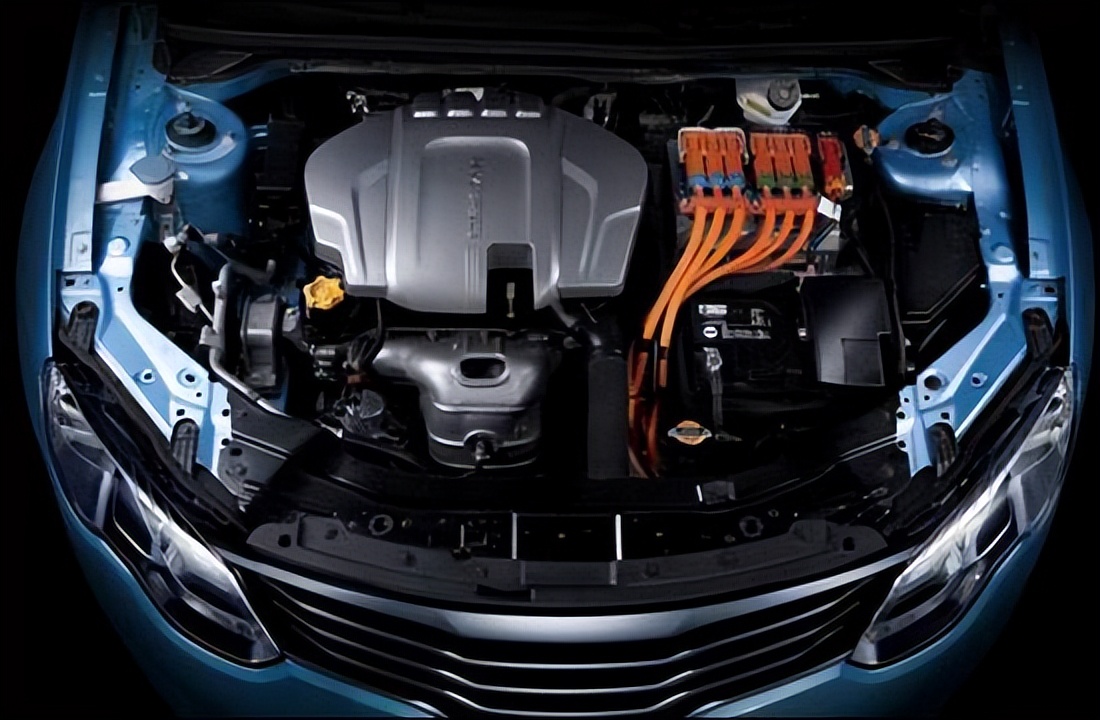 纯电动汽车是市场“新宠”，双引擎系列受欢迎