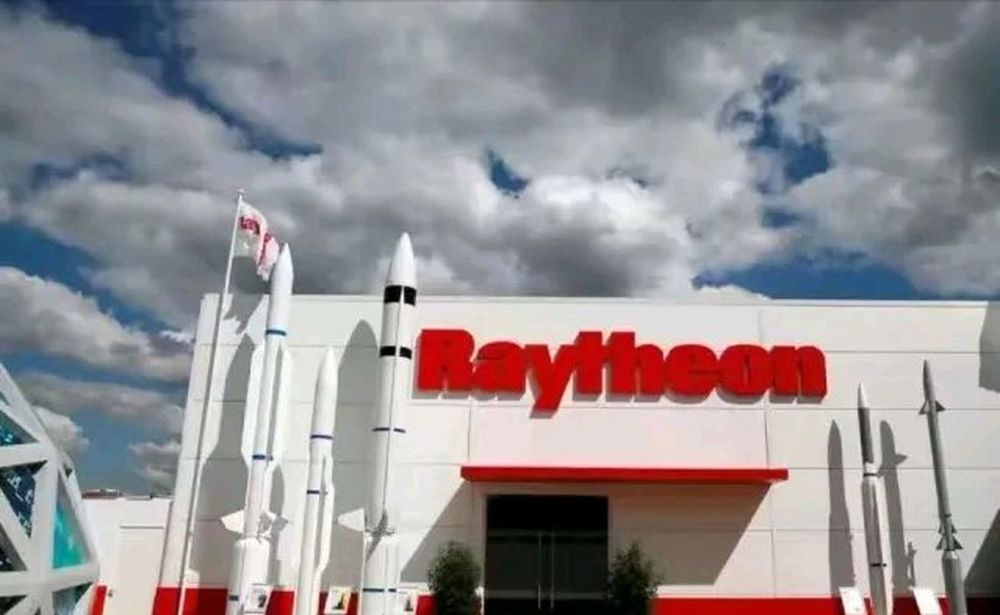 美国25家军火商组团窜台了吗,岛内舆论担忧25家美军火商窜台