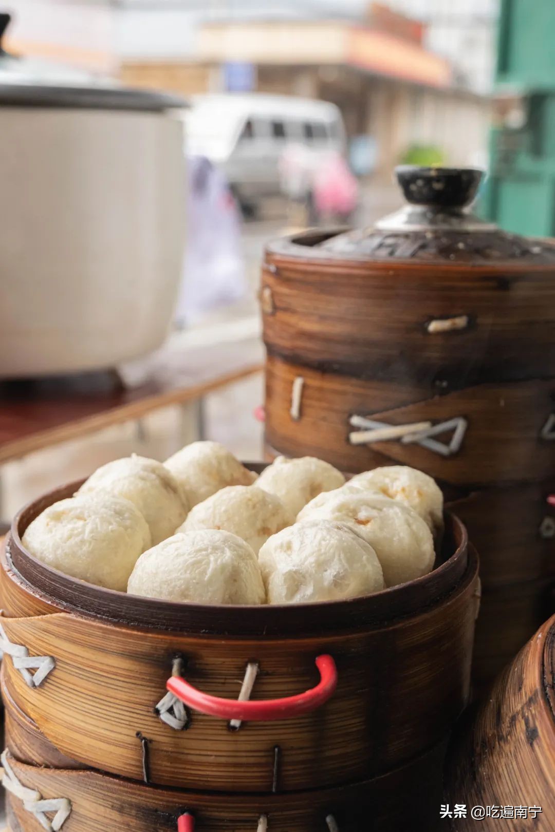 找到了！这家搬了又搬的小笼包，被问了4年