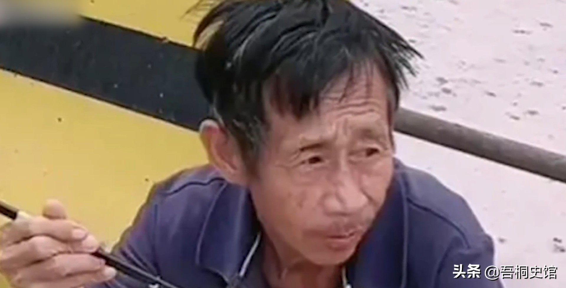 50岁老汉捡弃婴女儿身价过亿,1997年河南老头捡到弃婴