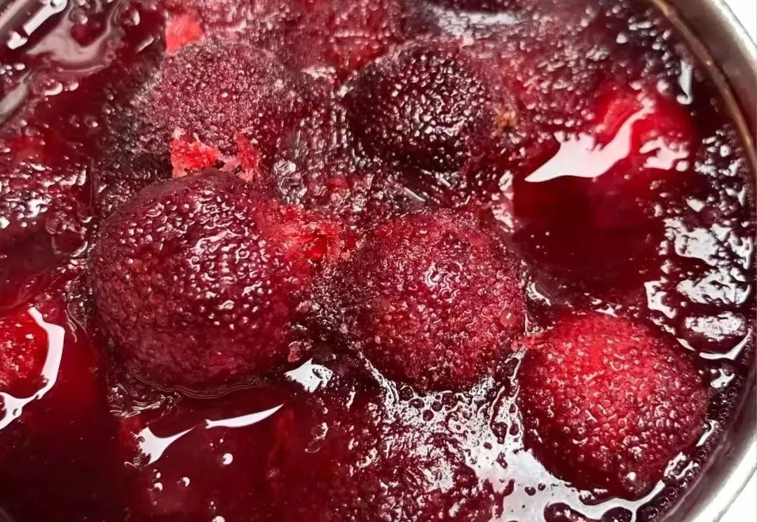 杨梅怎么吃好吃又简单,夏天杨梅的好吃法