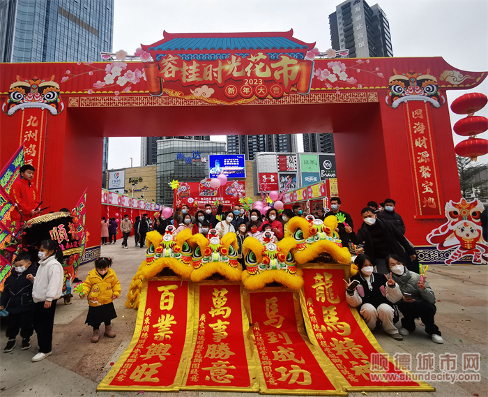 逛花街视频,逛花街的视频