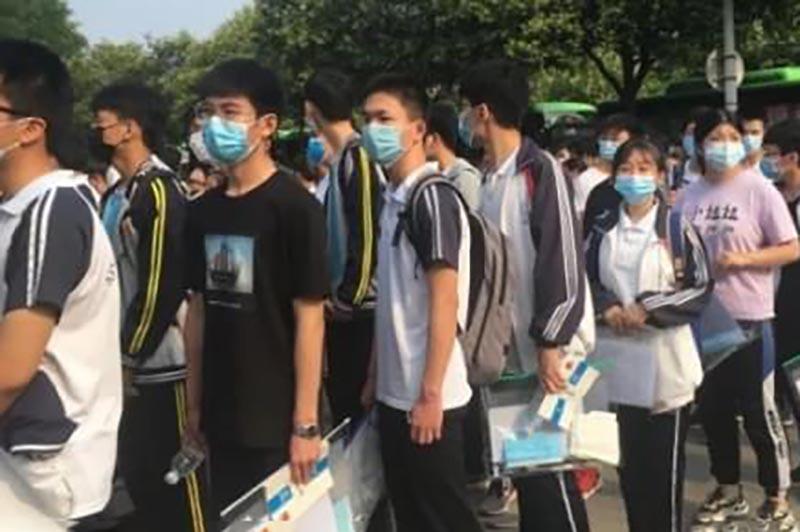 上了4年武汉大学没被录取,小伙到了武汉大学才发现没被录取