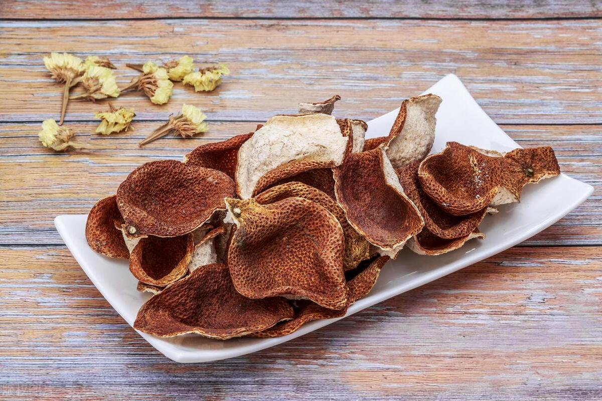 褐斑偏方,治疗褐斑病的偏方