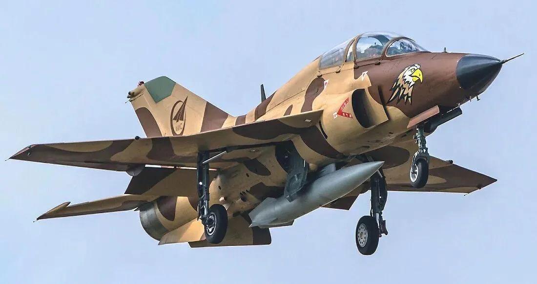 91年苏丹买2架运8，可飞机用报废，仍拖欠大量货款，中方一招化解