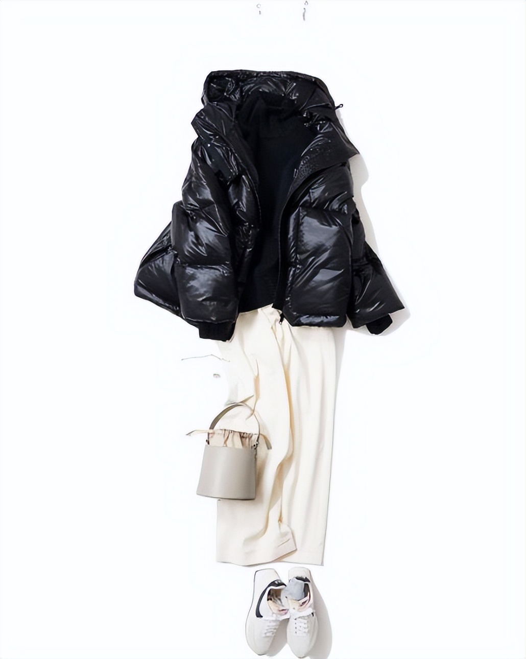 大衣短款羽绒服,时尚的短款羽绒服穿上显瘦又保暖