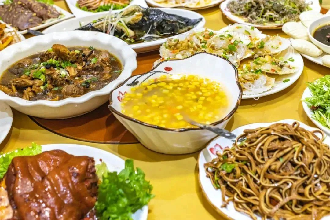 年夜饭所有的菜品用英文怎么说呢,特别的年夜饭英文怎么说