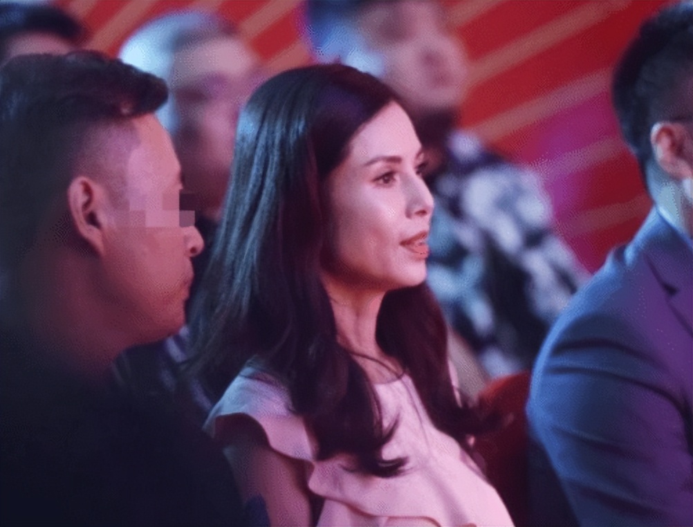 43岁女明星面容老态,被岁月催老容颜的十位女星