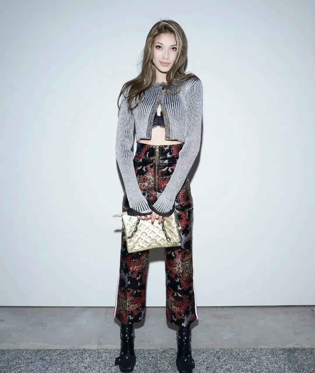 易烊千玺和谷爱凌的妈妈,谷爱凌妈妈怎样培养女儿天赋