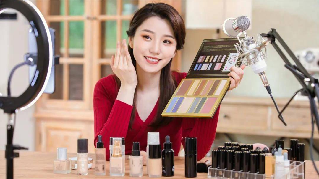 带货主播直播中普遍存在的问题,直播电商带货主播成功的因素