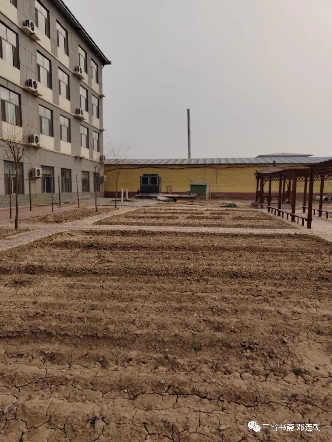 星光小学视频,点亮星光走进校园