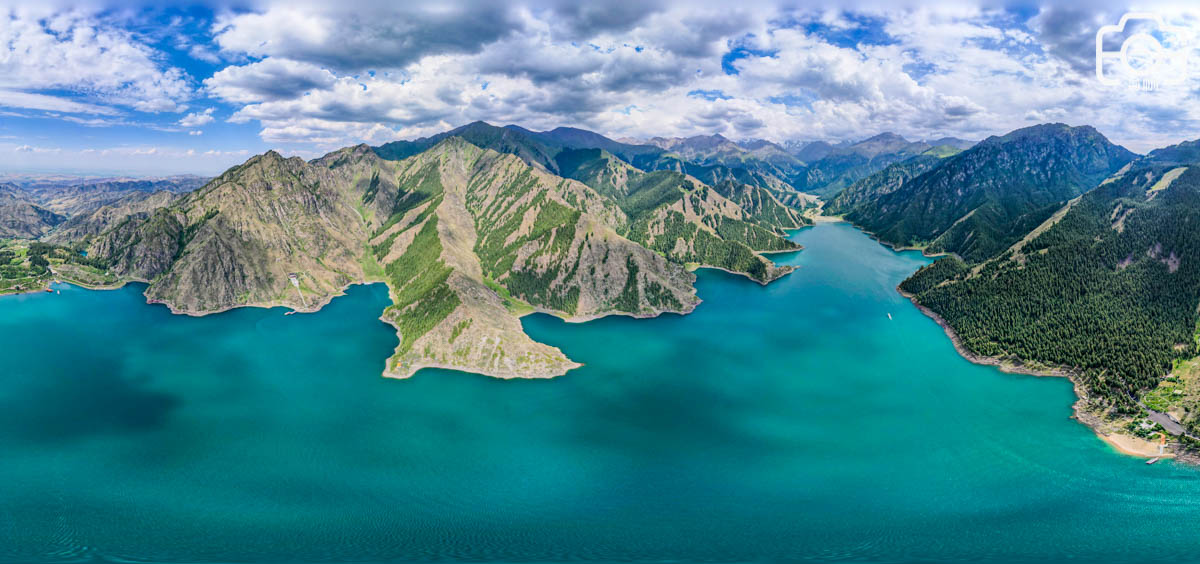 天山天池风景区里西王母瑶池,天山博格达峰下的天池介绍