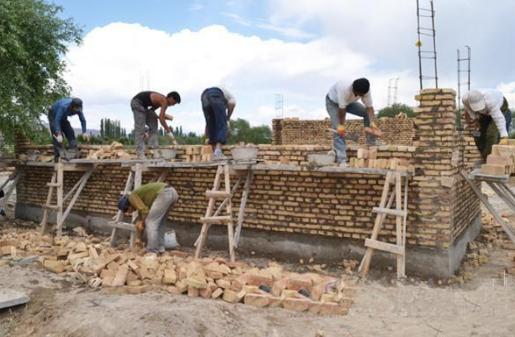 曾被视为“座上宾”，如今依旧吃香的4种手艺人，年轻人却不愿学