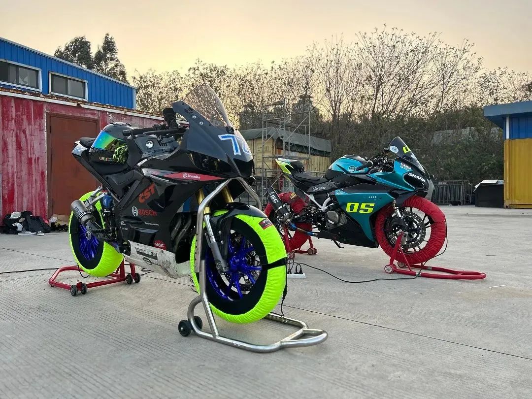 椋為拱rm35鍜岄泤椹搱r3瀹炶溅瀵规瘮,椋為拱rm35鍜岄泤椹搱r3