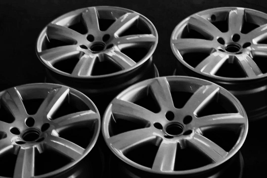 大众100万左右的车辉腾,重庆二手辉腾全面翻新修复