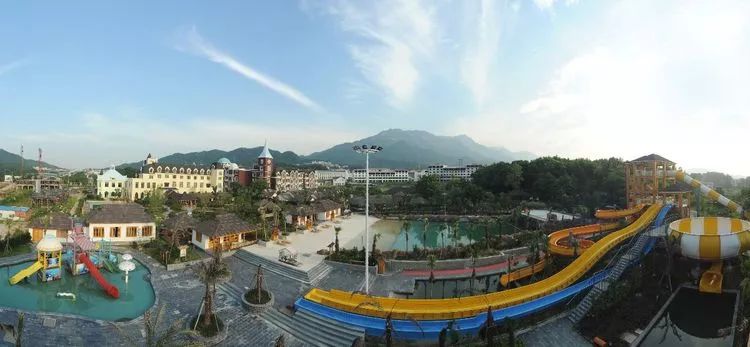 全球学子嘉游赣·诗说九江追浔季丨快速降温？不如去水上乐园清凉一“夏”