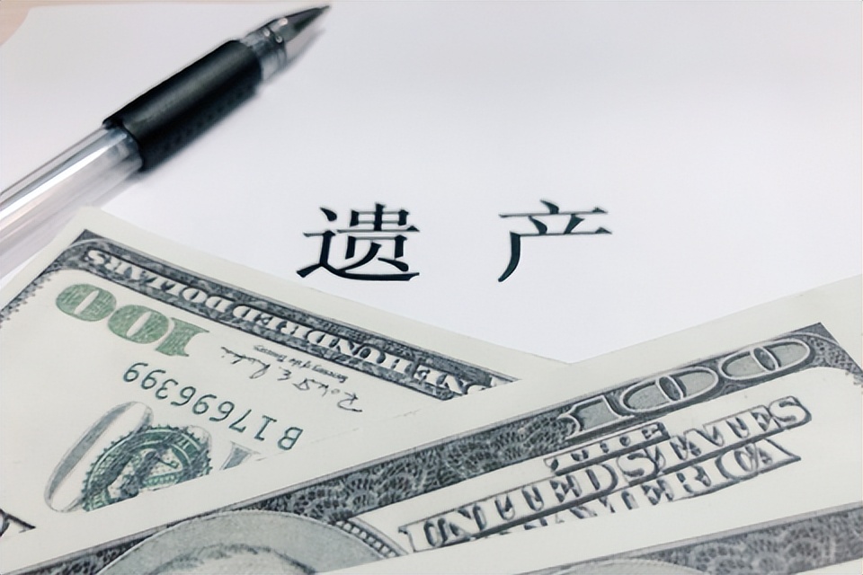 结合一起“QQ号码”案讨论，网络虚拟财产继承的现状及存在的问题