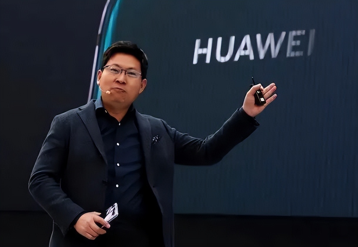 oppo平板和华为平板哪个好一点,oppo平板跟华为平板哪个最值得