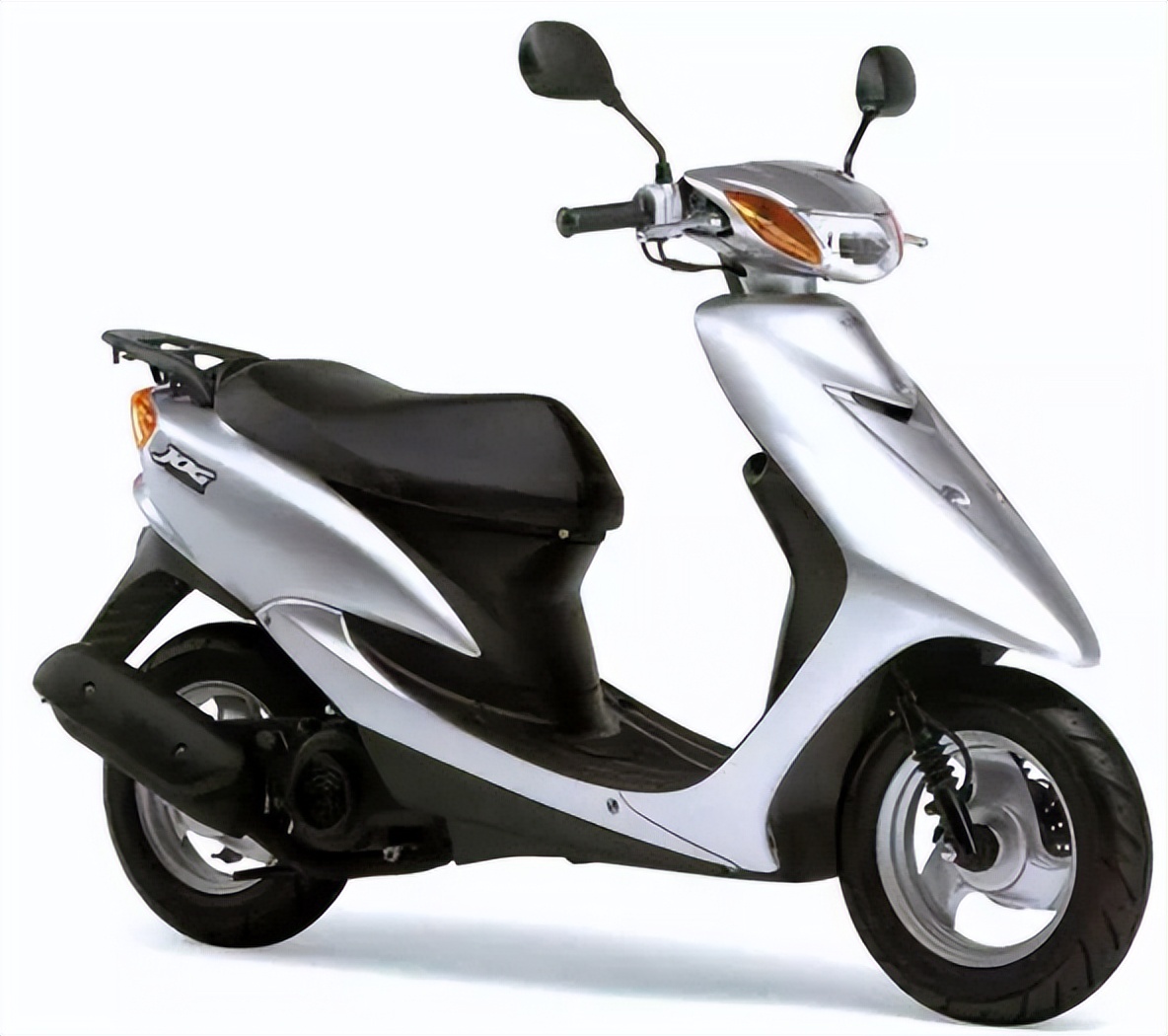 摩托车踏板雅马哈巧格125一键启动,雅马哈踏板巧格i125能跑多少公里