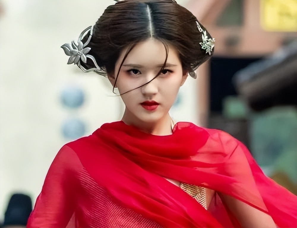 成功转型为明星的50位网红,凭自己努力走红的10位网红