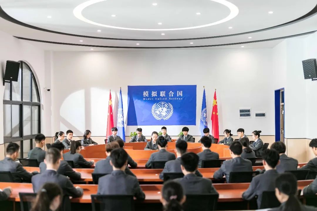 阜阳十中哪些老师厉害,阜阳哪个学校老师有实力