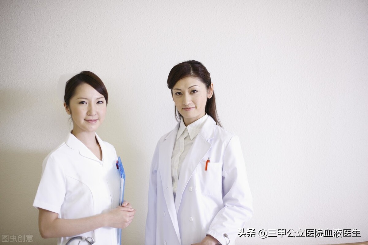 护士是不是挺辛苦的,护士很累吗工资待遇怎么样