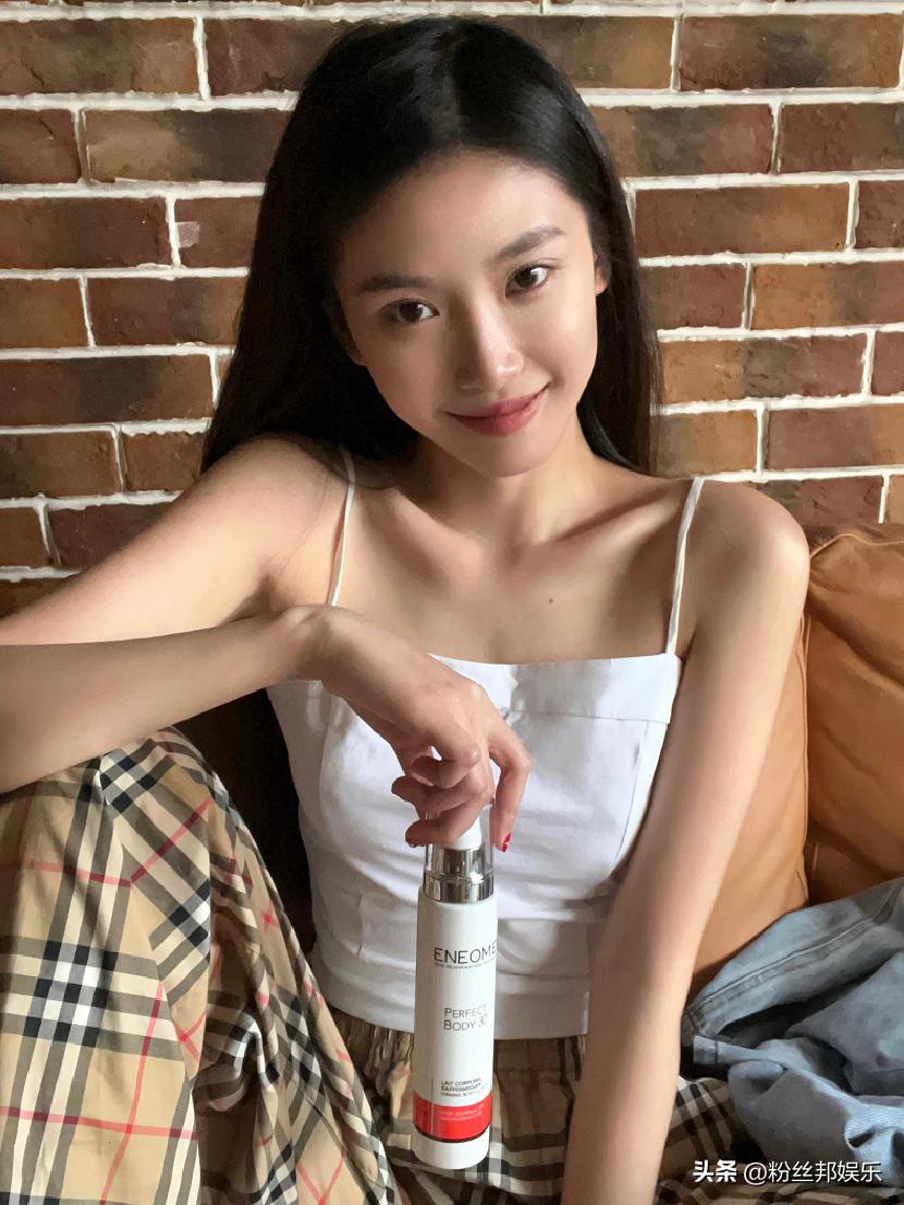 劣迹网红“半藏森林”推出AI克隆人，多种付费模式，轻松年入百万