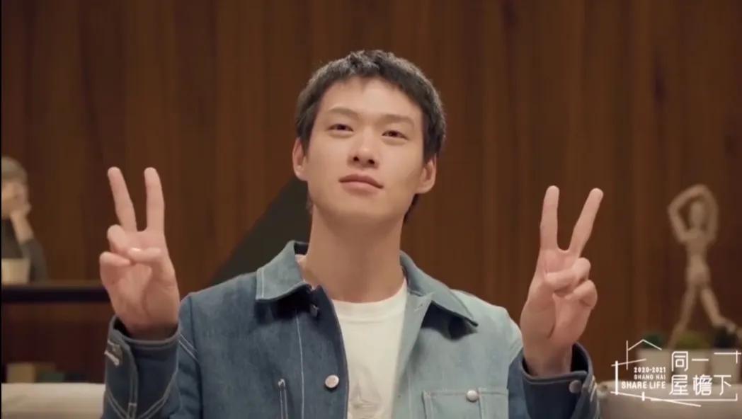 明星假发掉落搞笑视频,假发掉落搞笑视频大全