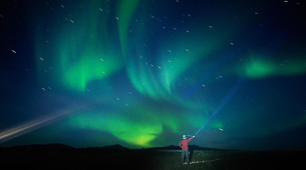 单反相机跟手机拍照有什么区别,苹果手机和单反相机拍摄对比