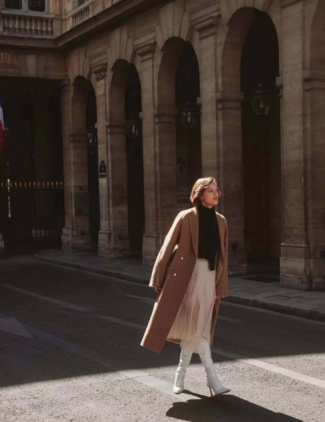 驼色外套内搭什么色彩打底,158梨形身材驼色大衣搭配高级感