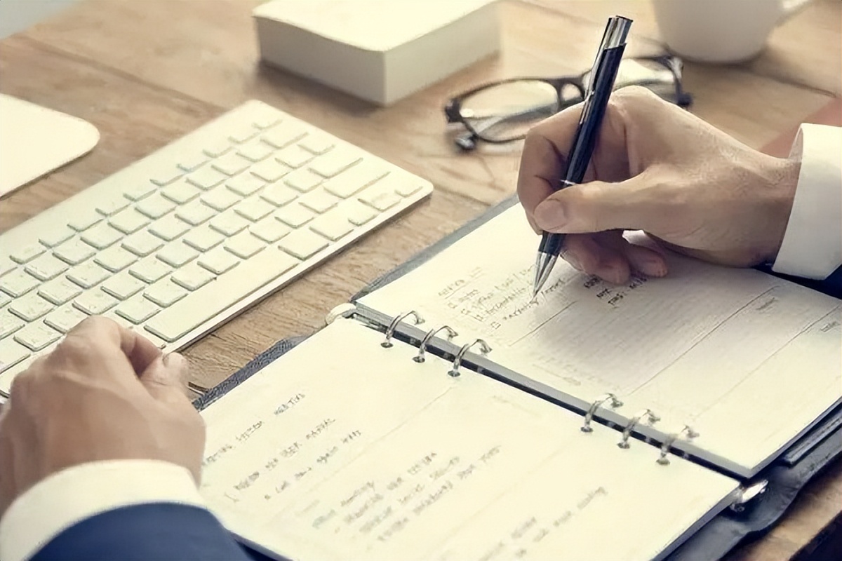 护理毕业生毕业论文的重要性和写作技巧