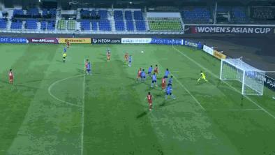 中国女足足球精神视频,水庆霞东亚杯让中国女足得到锻炼