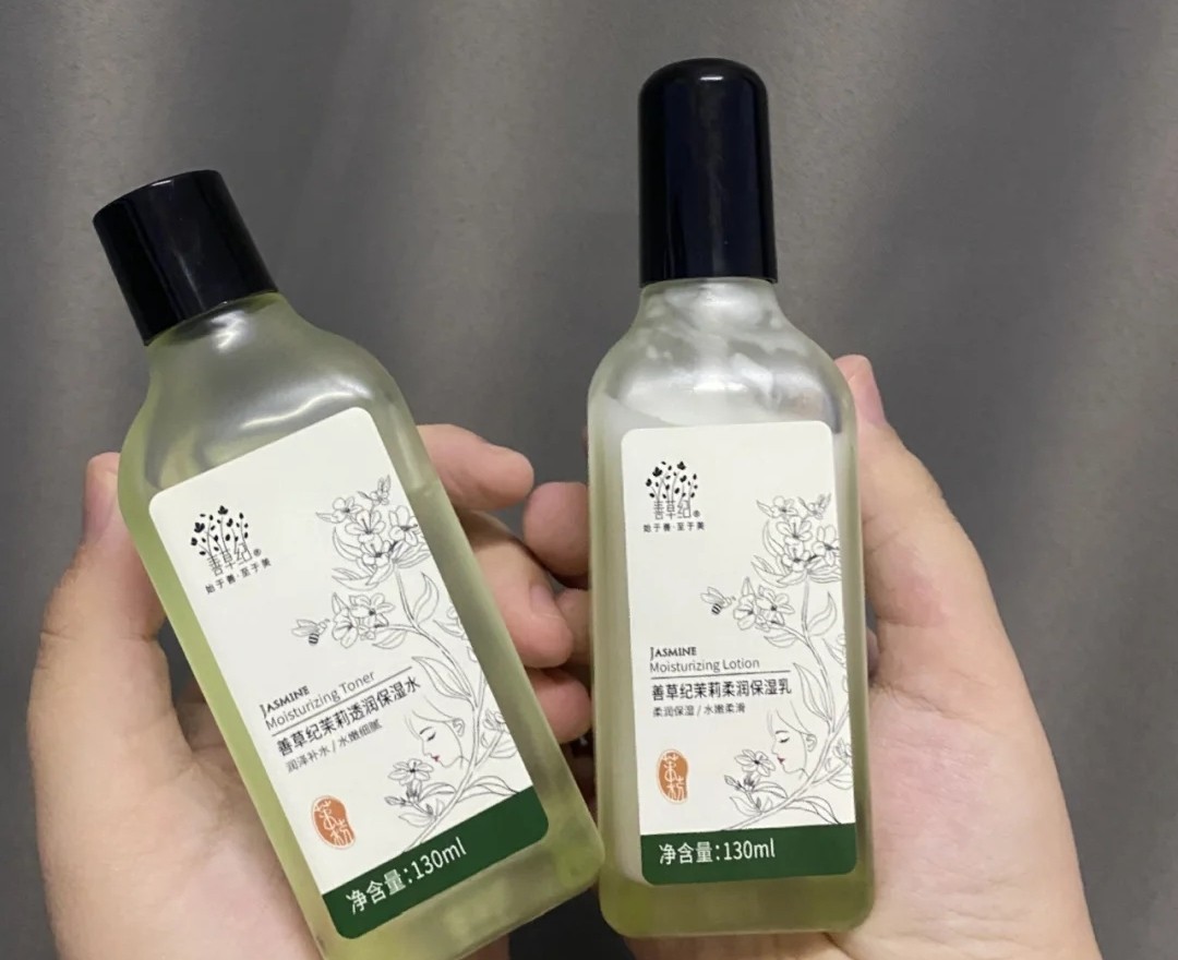 olay水感透皙水乳测评,olay一套水乳补水美白双重功效