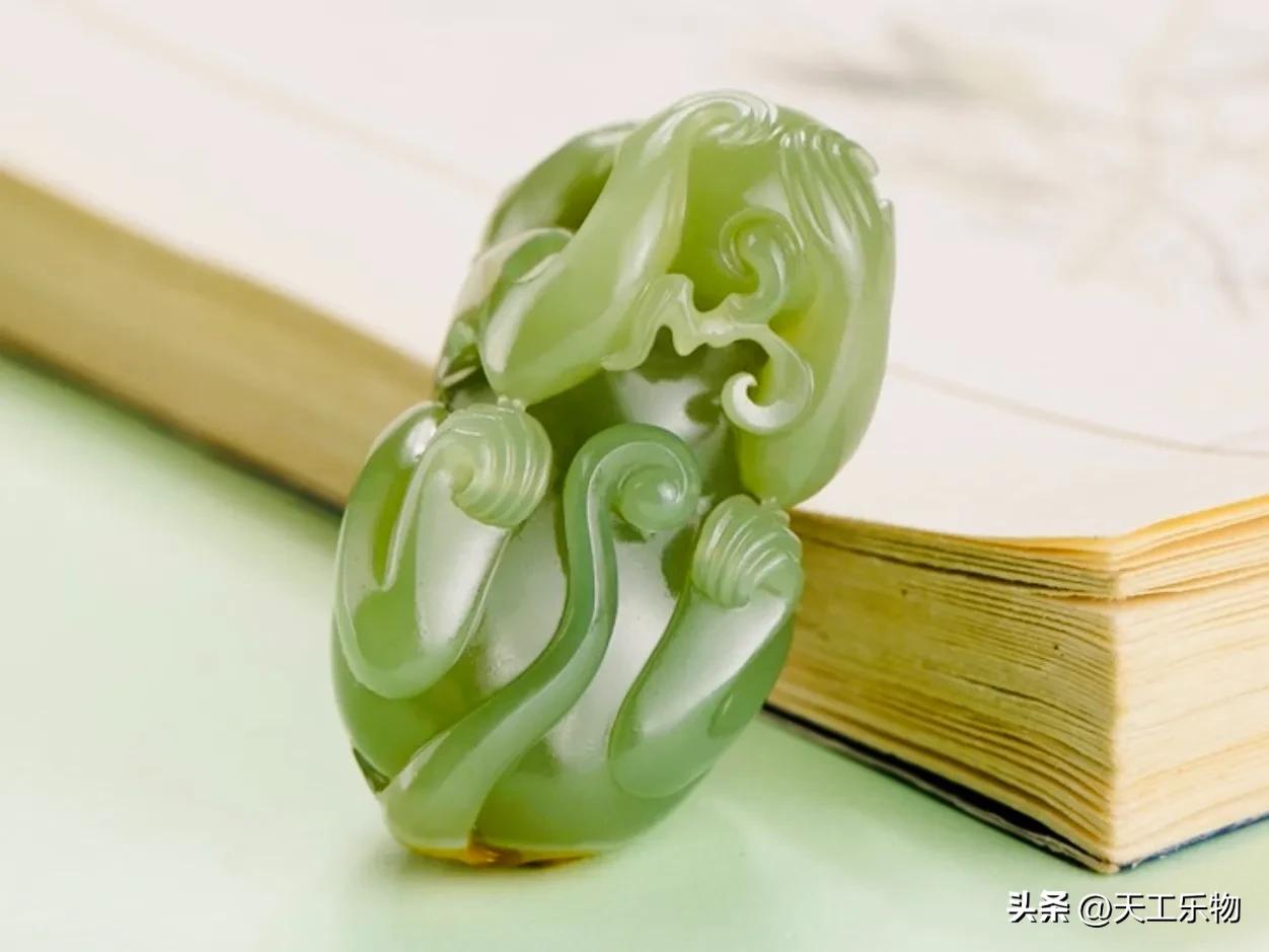 析木河磨玉与黄白河磨玉哪个好,析木河磨玉对比