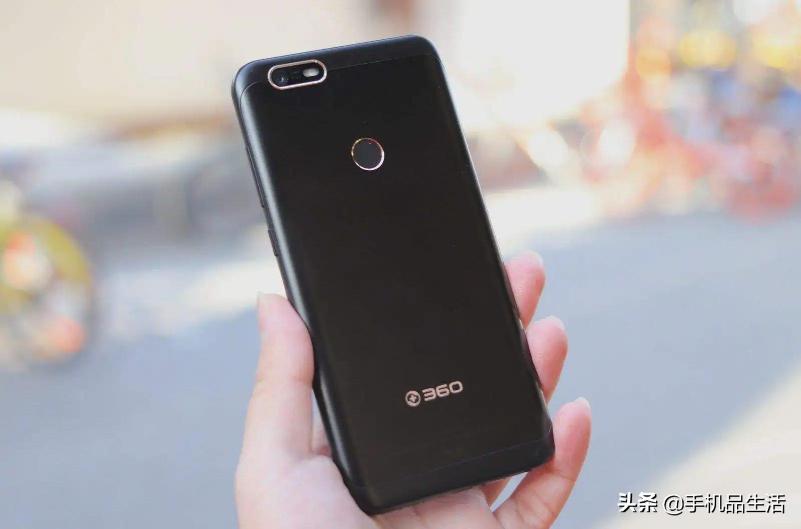 手机圈回忆录：360手机的辛酸史
