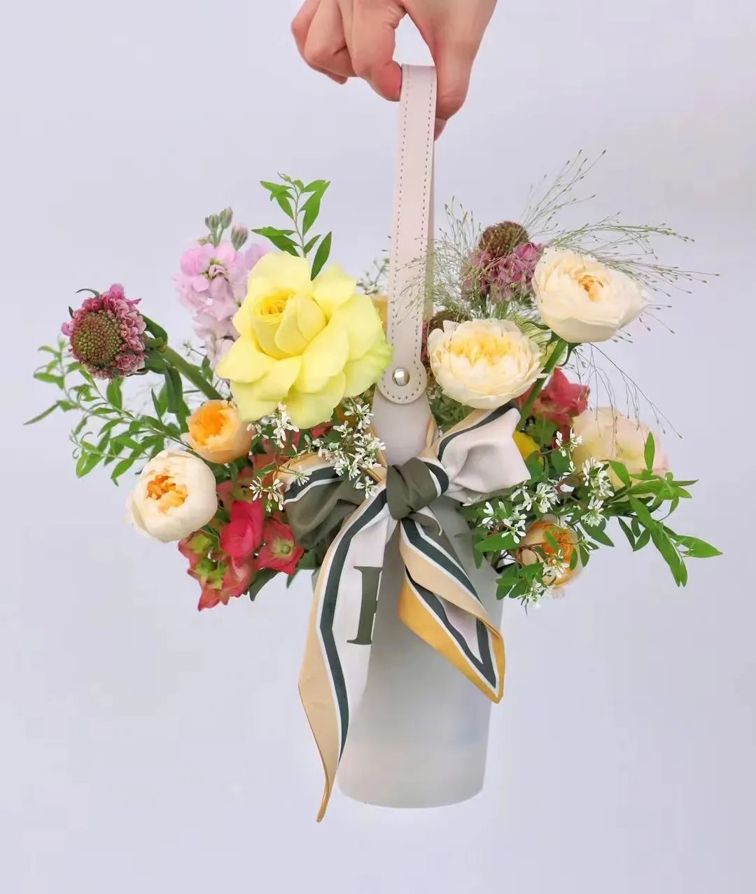 今年3.8节，这三家花店沙龙为何生意火爆？