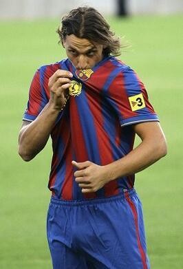 足坛浪子伊布拉希莫维奇,足坛伊布