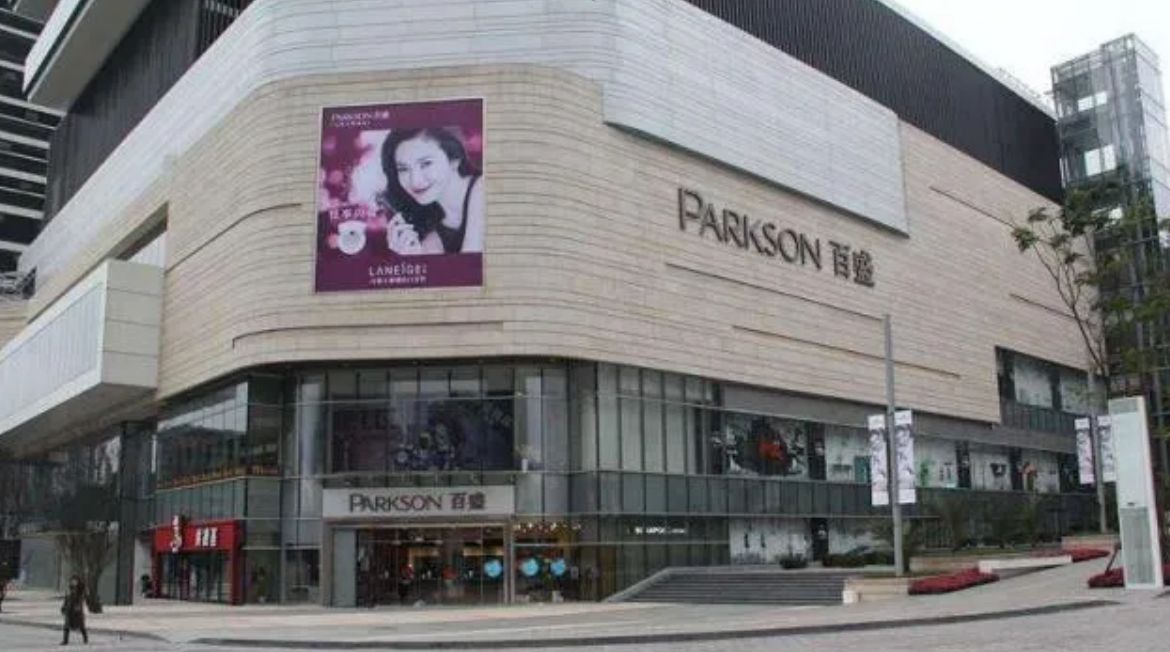 实体店铺倒闭的其中一个主要原因,实体店倒闭与互联网的关系