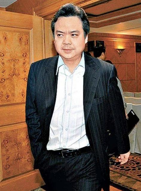 以前转移资产的中国首富,以前的重庆首富