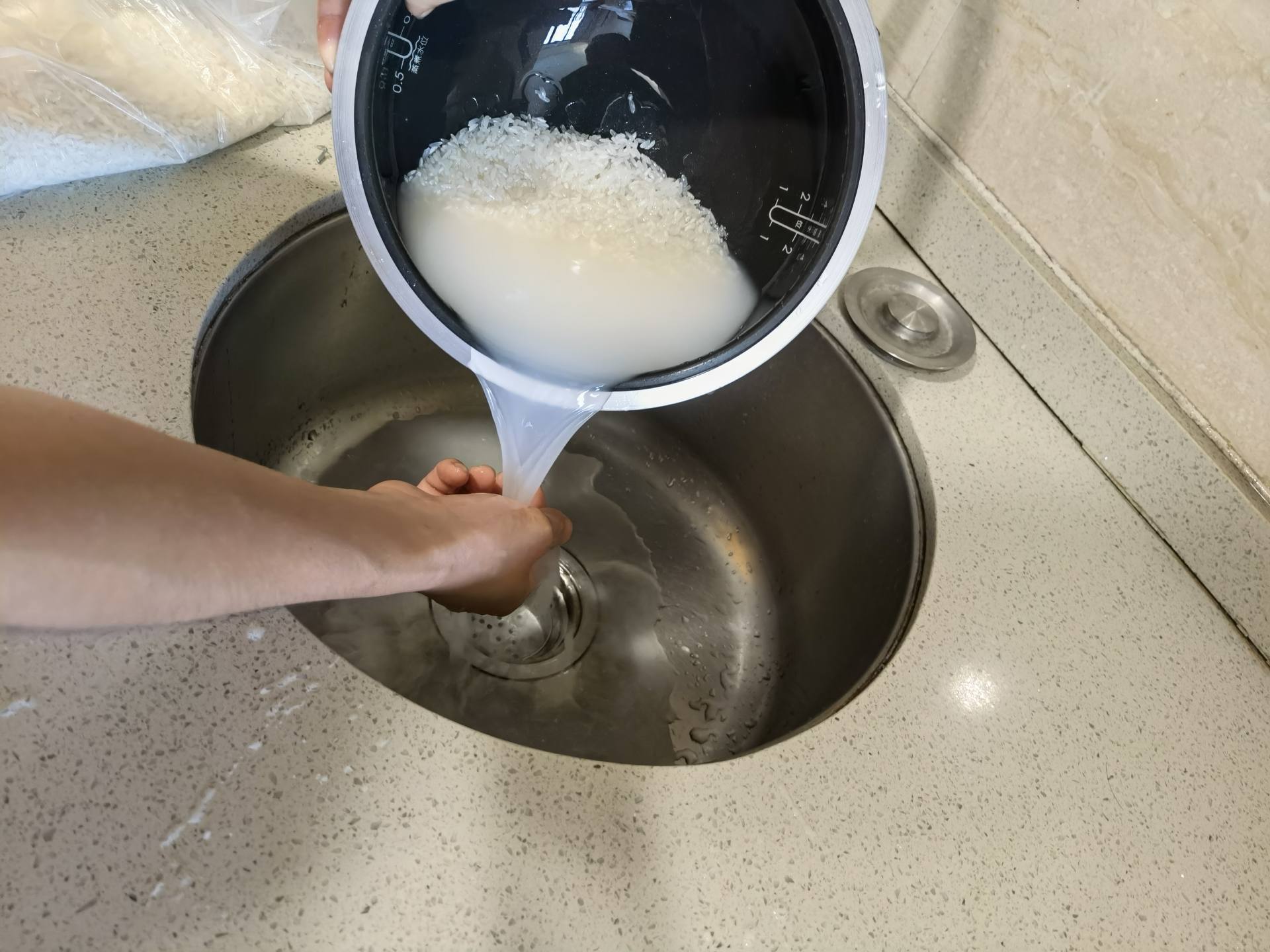 电饭煲推荐苏泊尔远红外电饭煲,苏泊尔电饭煲怎么选购