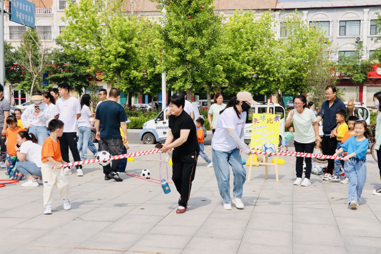 大手牵小手运动会育才幼儿园,幼儿园亲子运动会主题大手牵小手