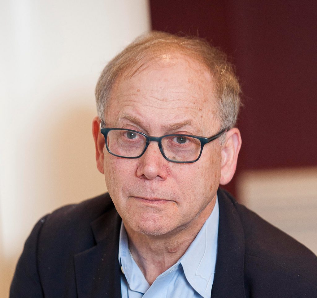 领导干部当网红现象分析,领导干部带货变成网红