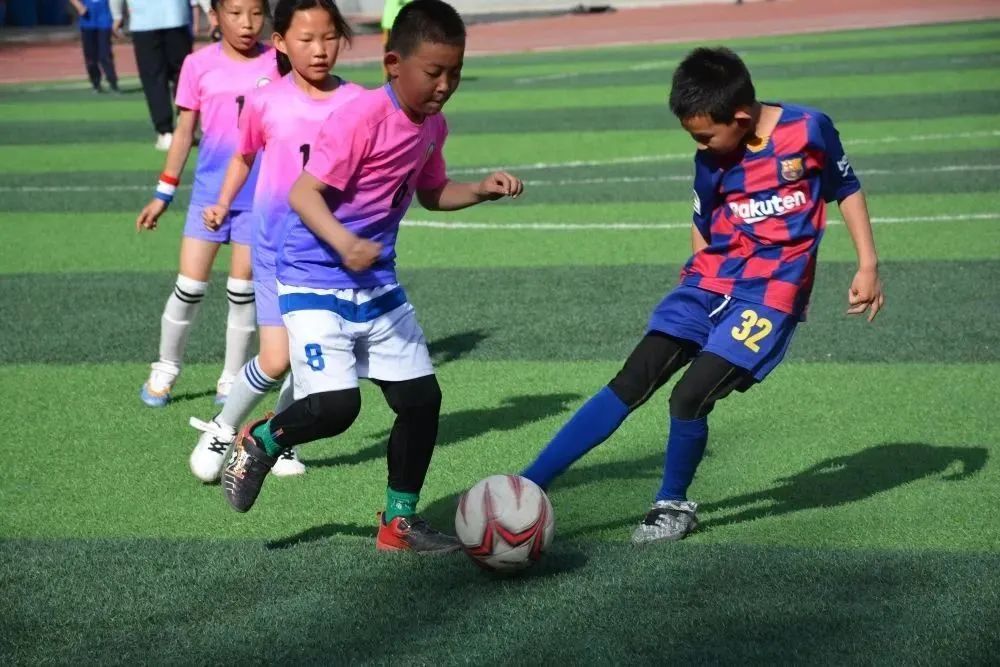 包头市昆区青松小学足球队,包头校长杯足球赛