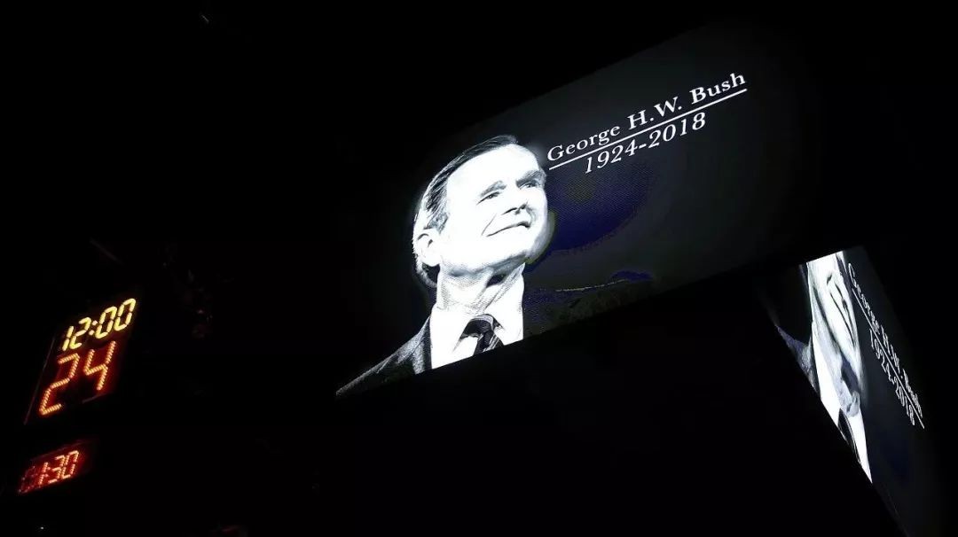 芭芭拉和老布什年轻时的照片,芭芭拉老布什