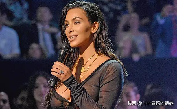金卡戴珊亿万富翁,金卡戴珊kimkardashian